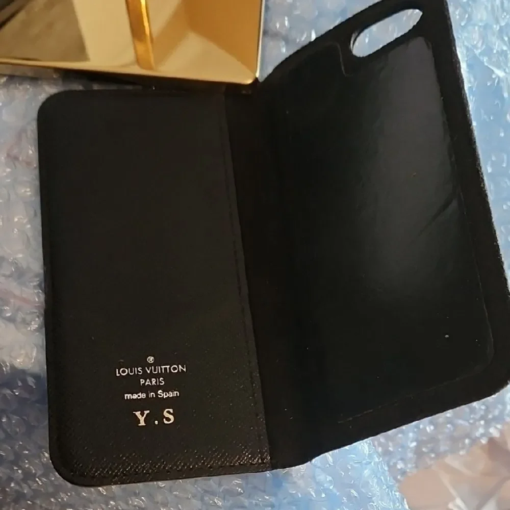 Louis Vuitton louis vuitton